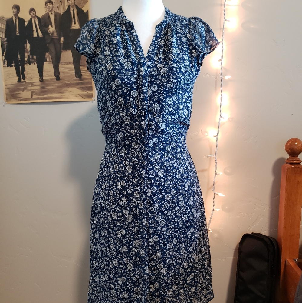 flowy sleeve floral dress